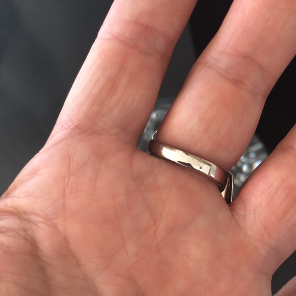 Marc Jacobs Ring - Picture 4 of 9